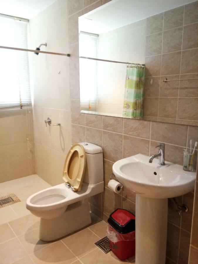 Seaview Condominium B15 Rayong Eksteriør bilde